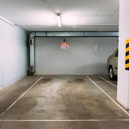 Przy Starym Miescie Scala Z Parkingiem * Danzica